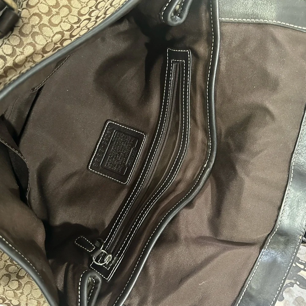 Authentic Coach Tote in Brown - Picture 14 of 15